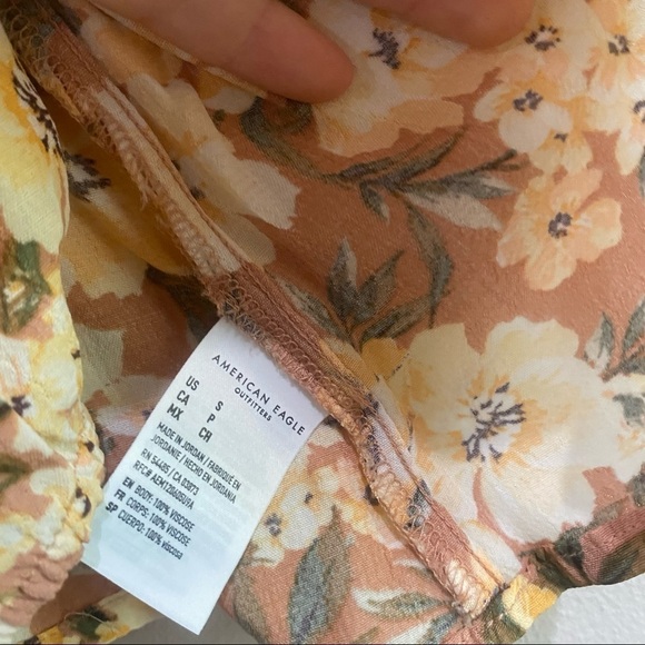 Sale 3/$20 | AE Printed Floral Button-Up Tube Top - Picture 5 of 9